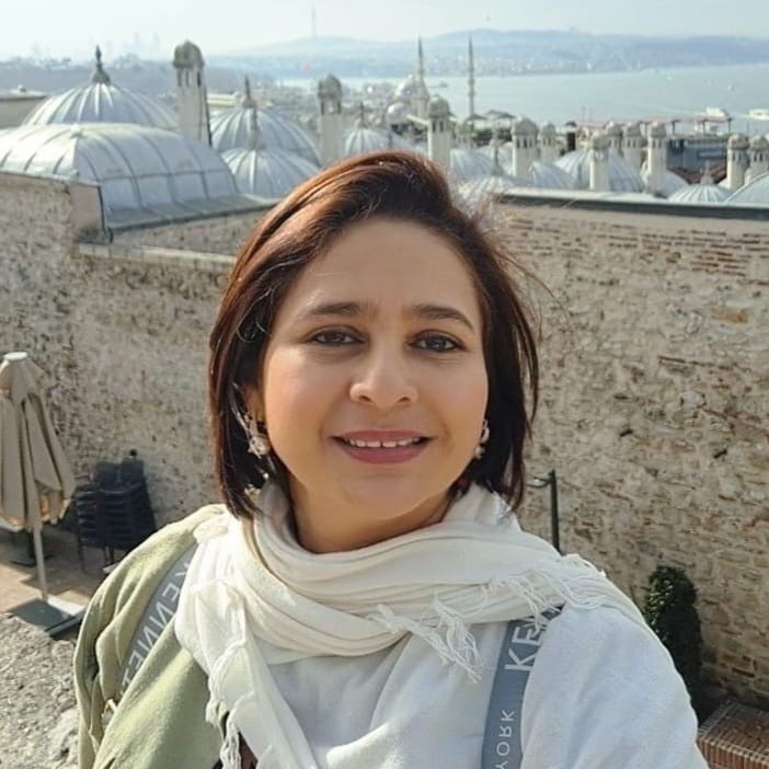 CLAUDIA JEANETHE SALINAS CASTILLO130.jpg